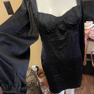 Forever 21 Black Short Sleeve Dress size M